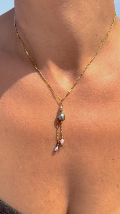 Collier Ahi